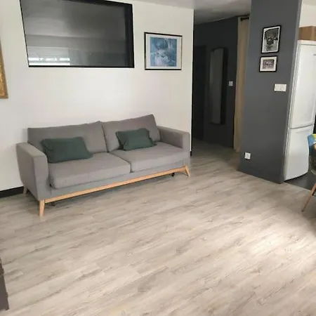 Apartament Calme Dans Entrepot *